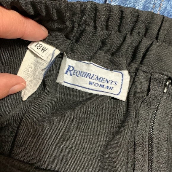 Requirements women’s black skirt size 18 - Picture 4 of 4